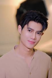 The MUA look of our handsome Sanonh Maniphonh for photoshoot 🎥