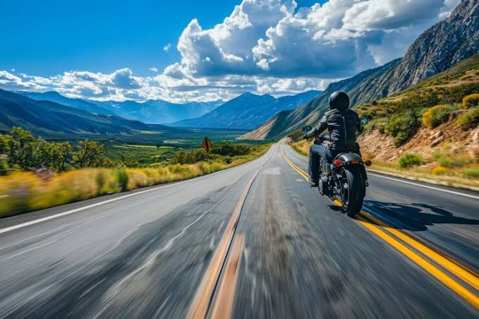 Page 24 | Motorbike touring Images - Free Download on Freepik
