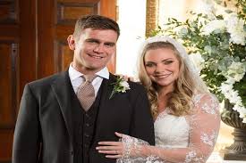 Her wedding to partner mark was in 2009. Samantha Womack Ok