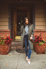 If you prefer a fitted blazer, get your true size. 6 Petite Style Tips For How To Style The Oversized Blazer