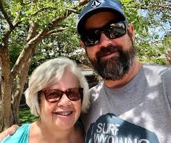 Belle Barber (@bellebee303) • Instagram photos and videos