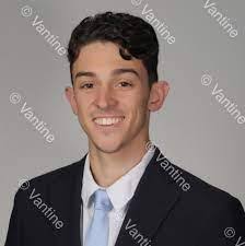 Connor Harmon's Instagram, Twitter & Facebook