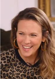 Lorie parle de sa fille Nina et de ses métiers