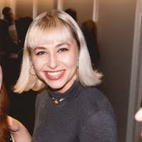 Bella Li Email & Phone Number