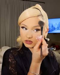 Makeup Tutorial by Alabama Barker: Step-by-Step Guide