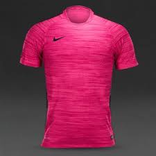 25 contoh desain baju futsal terbaru desain arena 06 11 2014 pada kesempatan kali ini saya akan memberikan kostum futsal adidas dan nike yang telah dirangkum dari website resminya spesial untuk sobat semua yang semuanya merupakan produk baju bola desain baju futsal warna pink. Makin Oke Dengan 10 Baju Futsal Warna Pink Nan Seru
