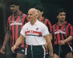 Premiati galliani, maldini, baresi, tassotti, costacurta (ritira il premio gattuso). Arrigo Sacchi E Il Suo Milan Tattica Modulo Formazione