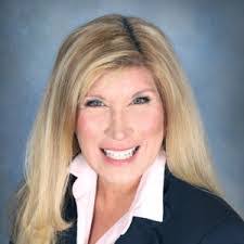 Heather Platz's Instagram, Twitter & Facebook