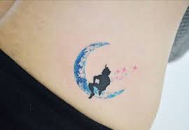 27 Minimalist Peter Pan Tattoos To Remind You To Never Grow Up Trendy Tattoos Peter Pan Tattoo Cool Tattoos