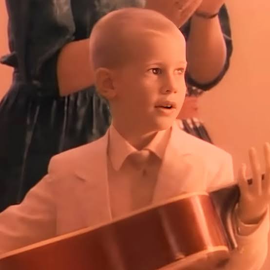 Randy Travis Performs 'Forever and Ever, Amen' at Wonderful Wedding · Madly Odd