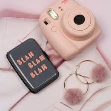 Blah Blah Blah Met Deze Stevige Trendy Cardholder Zijn Al Je Pasjes Visitekaartjes Foto S En Geld Altijd Goed Beschermd En Kun Je Ze Eenvoudig Visitekaartjes