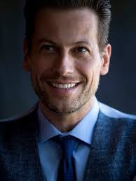 Rob Lake's Instagram, Twitter & Facebook