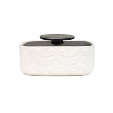 Bring Orla Kiely S Signature Style To The Kitchen With This Beautifully Retro Butter Dish Made From 100 Earthenwar Ceramic Butter Dish Butter Dish Sand Gifts