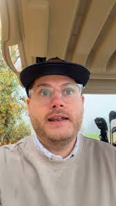 Today’s weather, brought to you by the PNW. #rainorshine☔️☀️