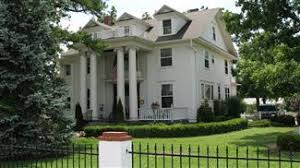 The Dickey House Marshfield Missouri Historic Homes Property For Sale Preservationdirectory Com Preservationdirectory Com H Bed Breakfast House Beds Historic Homes