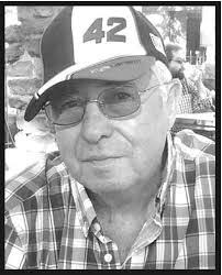 Troy Combs's Instagram, Twitter & Facebook