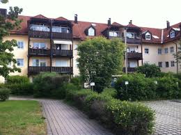 Wir bringen mieter & vermieter in unserem großen immobilienmarkt zusammen. 2 Zimmer Wohnung Zu Vermieten Forstmeierstrasse 21 83278 Traunstein Traunstein Kreis Mapio Net