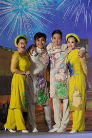 Nghệ sĩ múa mai trung hiếu qua đời 0h28 ngày 6/2, hưởng dương 29 tuổi. Fxhemerw0qi1um