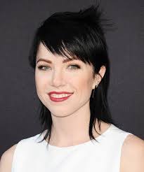 Carly Rae Jepsen Just Flipped A Major Hair Color Switch