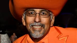 Houston Astros superfan and Big Hat Posse founder 'Downtown Dave' Rojas  dies from COVID-19