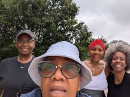 The Master Speaks* *I have chosen you to live in my friendship. Let Me  respond, as I see fit, to all your heart's desires. In what I will give  you, there is