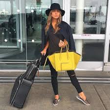 23 Perfect Travel Outfits From Girls Who Are Always On The Go Perfect Travel Outfit Cute Travel Outfits Black Outfit