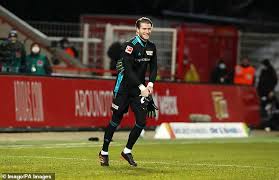 They appear to have reversed their stance to get it done. Loris Karius Has No Chance Of Union Berlin Signing Him Despite Making His Debut This Weekend Daily Mail Online