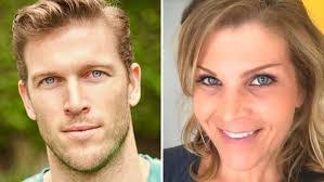 Rebecca Ewing's Instagram, Twitter & Facebook