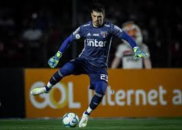 Passes completed tiago volpi is 74 percent. Tiago Volpi Do Sao Paulo Fecha Patrocinio Com Uhlsport
