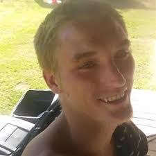 Cameron Braswell's Instagram, Twitter & Facebook