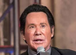Wayne newton might be the world's best cautionary tale against plastic surgery. Wayne Newton Net Worth Age Plastic Surgery Wife Daughters Is He Gay Networth Height Salary