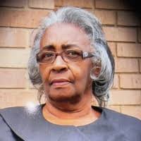 Emma Mauldin's Instagram, Twitter & Facebook