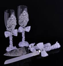 Check out our most request custom stemless wine glass wedding favors. China 311 5727 Wedding Favors Wedding Cake Knife Sever Toasting Wine Glass Set With Lace Decoration For Wedding Party Even Decoration Novelty Gift Set China Wedding Favor And Wedding Cake Knife