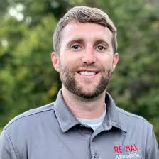 Marshall Simpson, Farmville, VA Real Estate Broker Owner