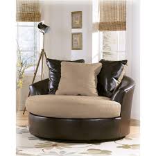 Free delivery and returns on ebay plus items for plus members. 5360021 Ashley Furniture Oversized Swivel Accent Chair
