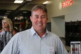 Laminex Nz Business Development Manager For Premium Surfaces Steve Silby Cooking Demonstration Caesarstone Launch Event