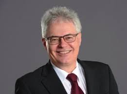 Annual Report 2015/16