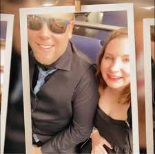 Free paint at Lucasville Rd and Moor Green Dr in Manassas