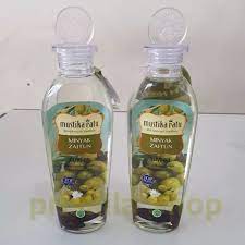 Minyak ini bisa digunakan untuk memasak, menyembuhkan penyakit bahkan perawatan kecantikan. Minyak Zaitun Asli 100 Mustika Ratu Minyak Zaitun Minyak Zaitun Extra Virgin Olive Oil Minyak
