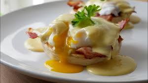 I have been desperately afraid of making this sauce since forever. Eier Benedict Mit 5 Minuten Hollandaise Eggs Benedict With 5 Minute Hollandaise Eng Subs Youtube