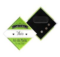 Badge losange 63mm attache aimantée double