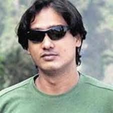 Honest conductor returns lost wallet, refuses reward