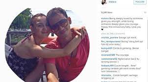 Tahun 2015 lalu, irish bella pernah menjalin asmara dengan rezky aditya. Pesan Cinta Irish Bella Rayakan Setahun Pacaran Sama Rezky Aditya Showbiz Liputan6 Com