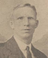 A Hornets Forward John Twigg was a native of Leicester, born in 1889, he  joined the army as a young man. A very sporty man and standing at over 6  feet tall
