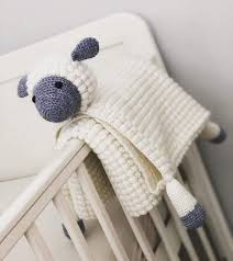 Couverture De Jouet Bebe En Peluche Mouton 3 En 1 Au Crochet Bebek Battaniye Orgusu Orme Bebek Battaniyeleri Amigurumi Modelleri