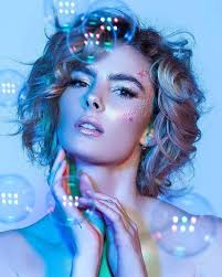 Mandee Mallonee (disnodando)