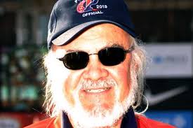 Frank Bertucci, man about Philly sports, dies at 68.