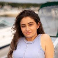 Brianna Souza's Instagram, Twitter & Facebook