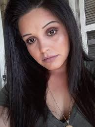 FOUND SAFE THE DETECTIVE FROM MISSING PERSONS AND THE LAKE WORTH POLICE  DEPARTMENT CALLED ME LAST NIGHT TO LET ME KNOW Please please share this is  my sister her name is Tara