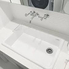 バス トイレ 病院用シンク 病院用流し toto タイル洗面台 などのインテリア実例 2018 09 16 23 12 05 roomclip ルームクリップ 浴室 おしゃれ シンク 洗面台